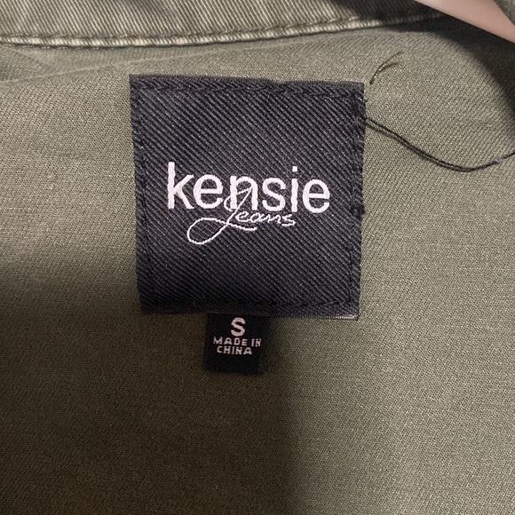 Kenzie jacket size small - Picture 5 of 6